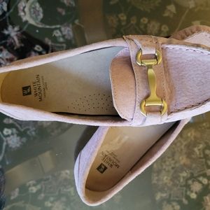 White Mountain pink suede loafers, 8.5 Medium